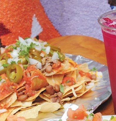 Chips and salsa from Tlacuaches 808